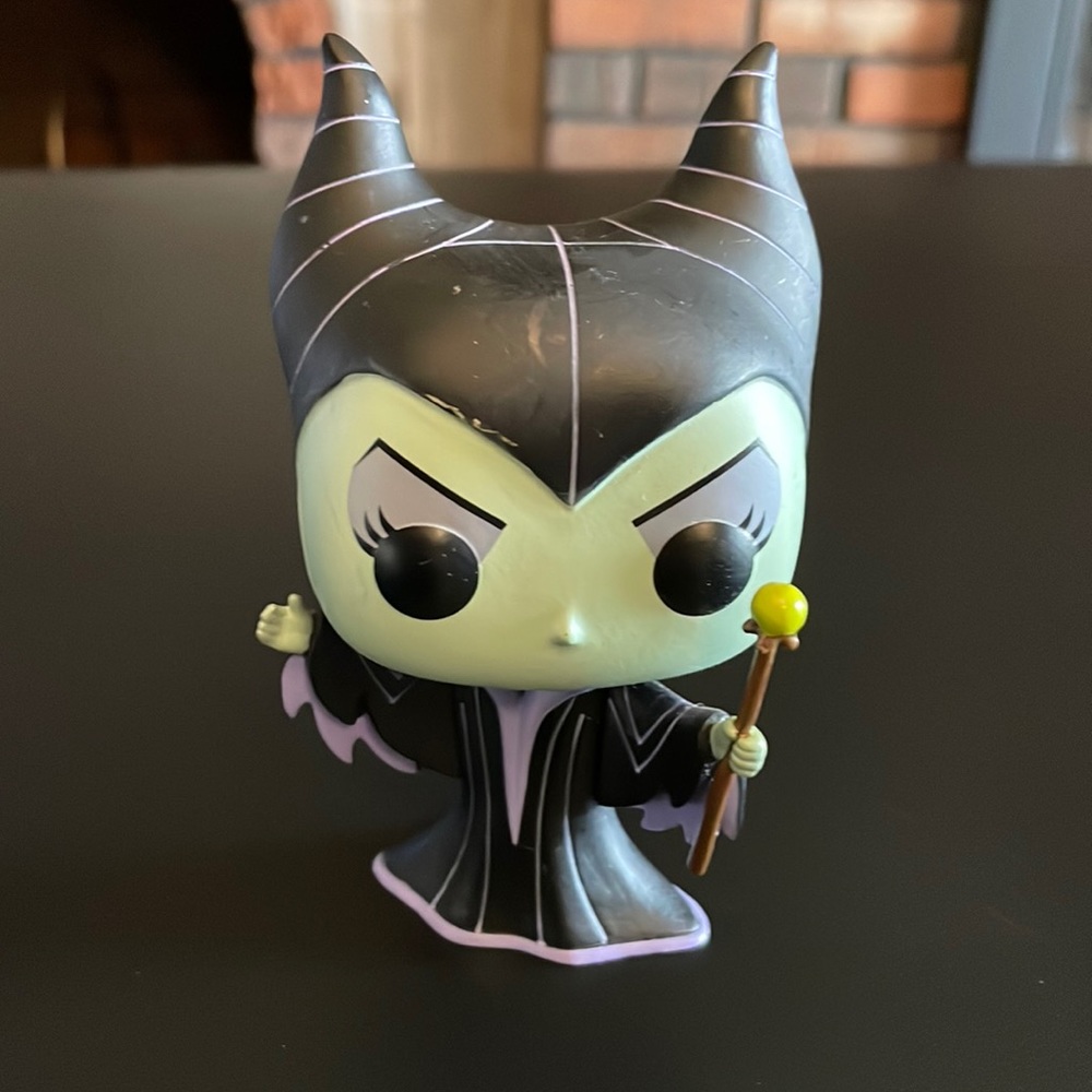 Funko Pop! Disney Sleeping Beauty #09 Maleficent Vinyl Figure OOB
